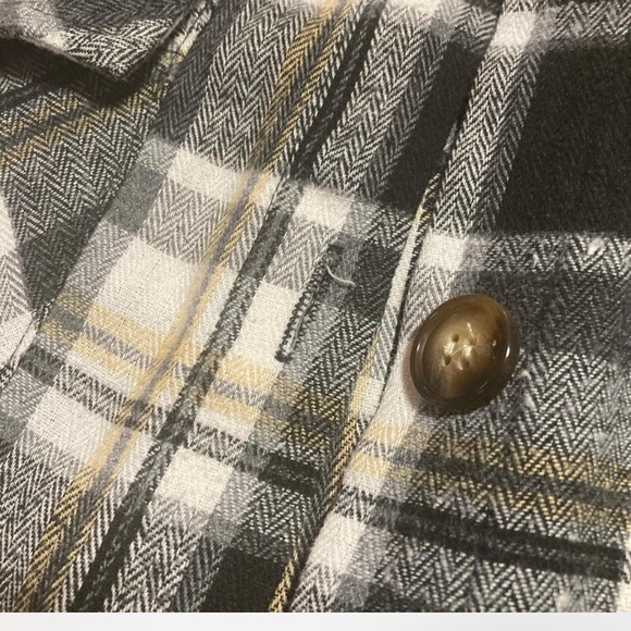 Oversized black yellow & white plaid button-up shirt. only wore a few times. - Picture 3 of 5